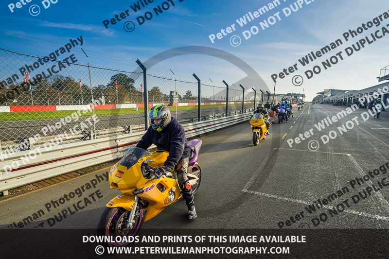 donington no limits trackday;donington park photographs;donington trackday photographs;no limits trackdays;peter wileman photography;trackday digital images;trackday photos